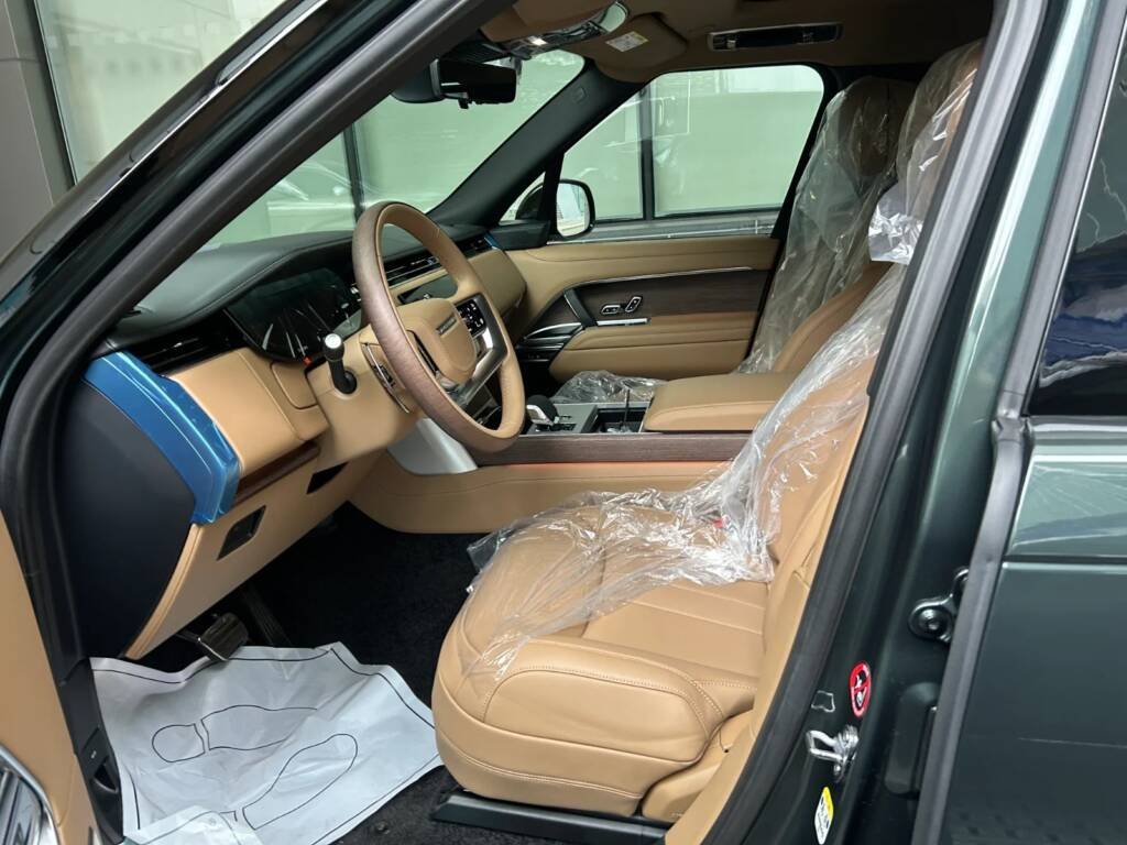 Range Rover P530 Autobiography LWB 2025