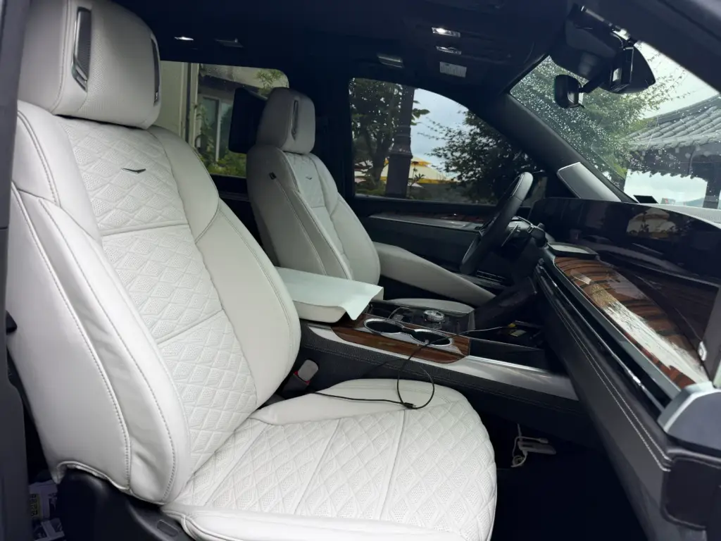 Escalade Sport Platinum 2026