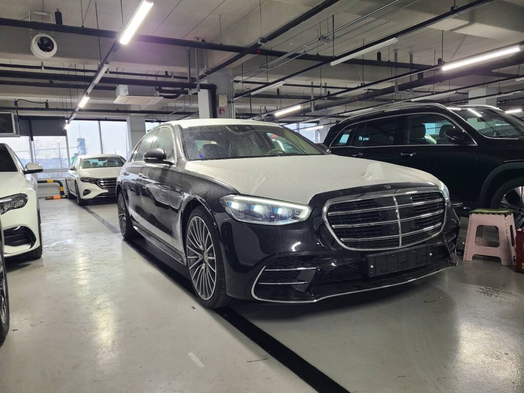 Mercedes S-Class S500L 2026