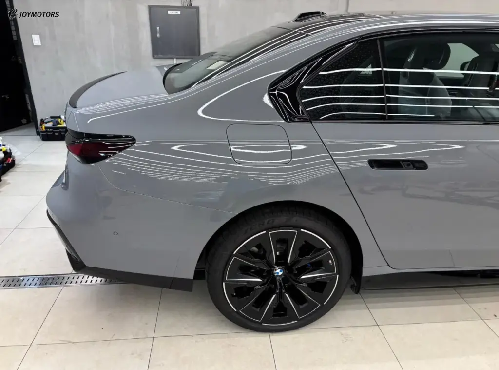 BMW 750e xDrive M Sport 2025