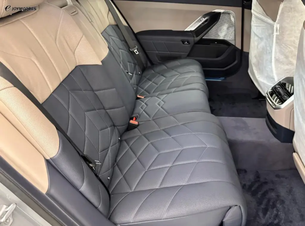 BMW 750e xDrive M Sport 2025