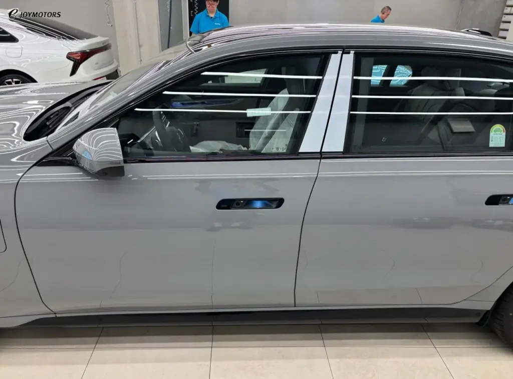 BMW 750e xDrive M Sport 2025