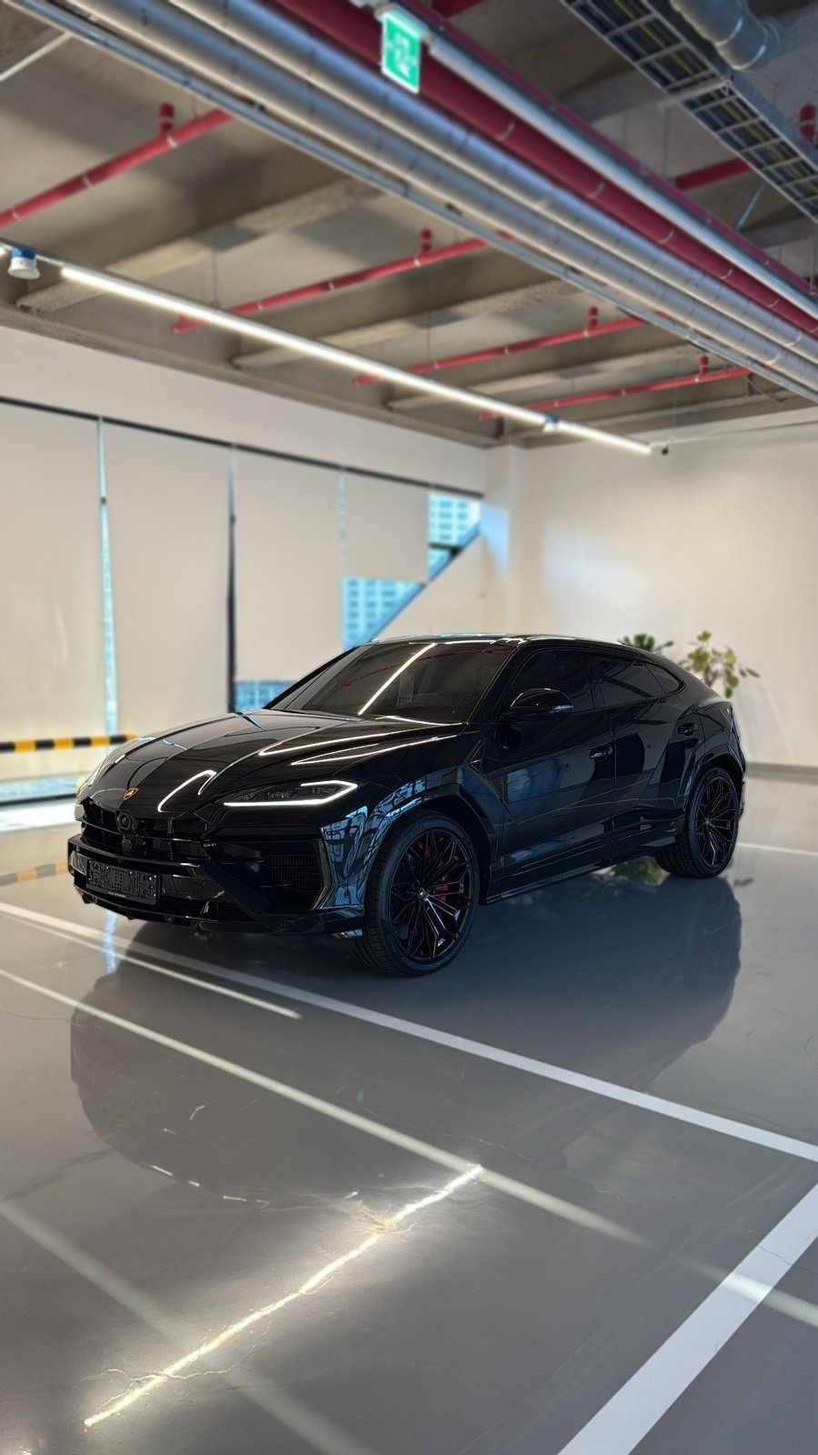 Lamborghini Urus SE 2025