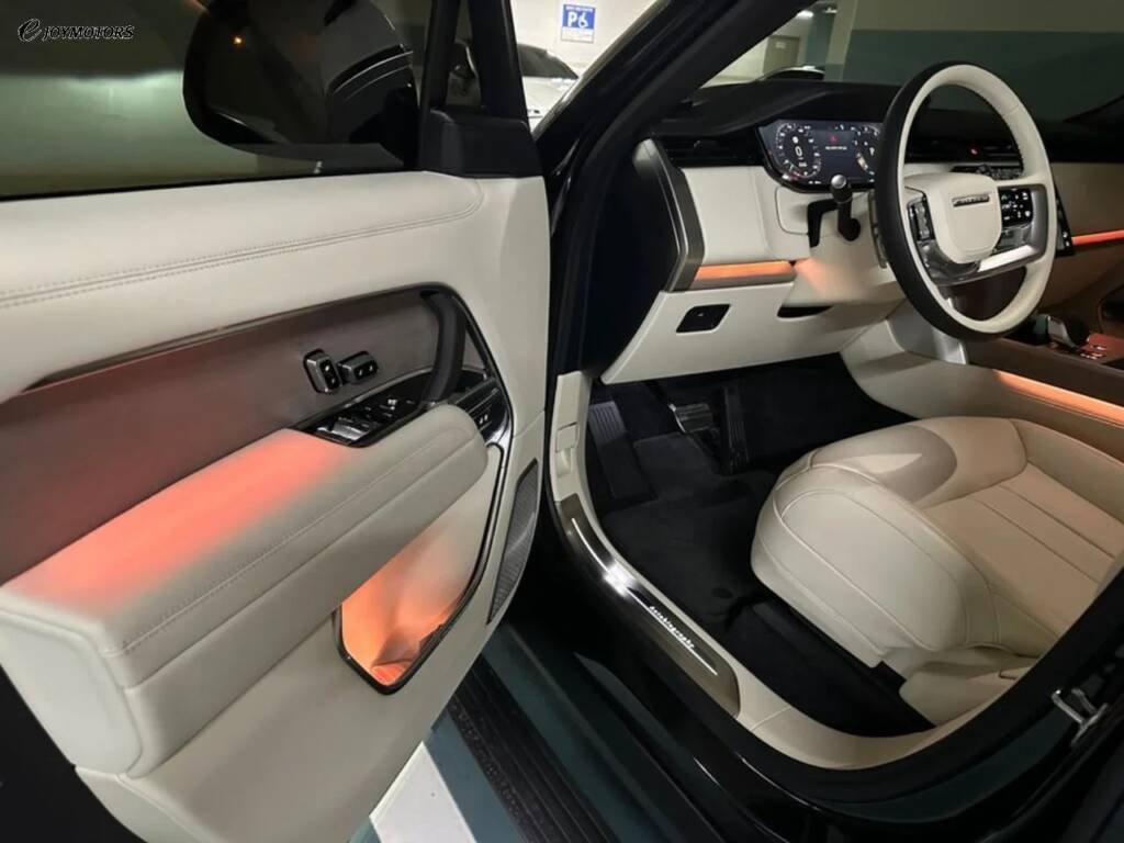 Range Rover P530 Autobiography LWB 2026