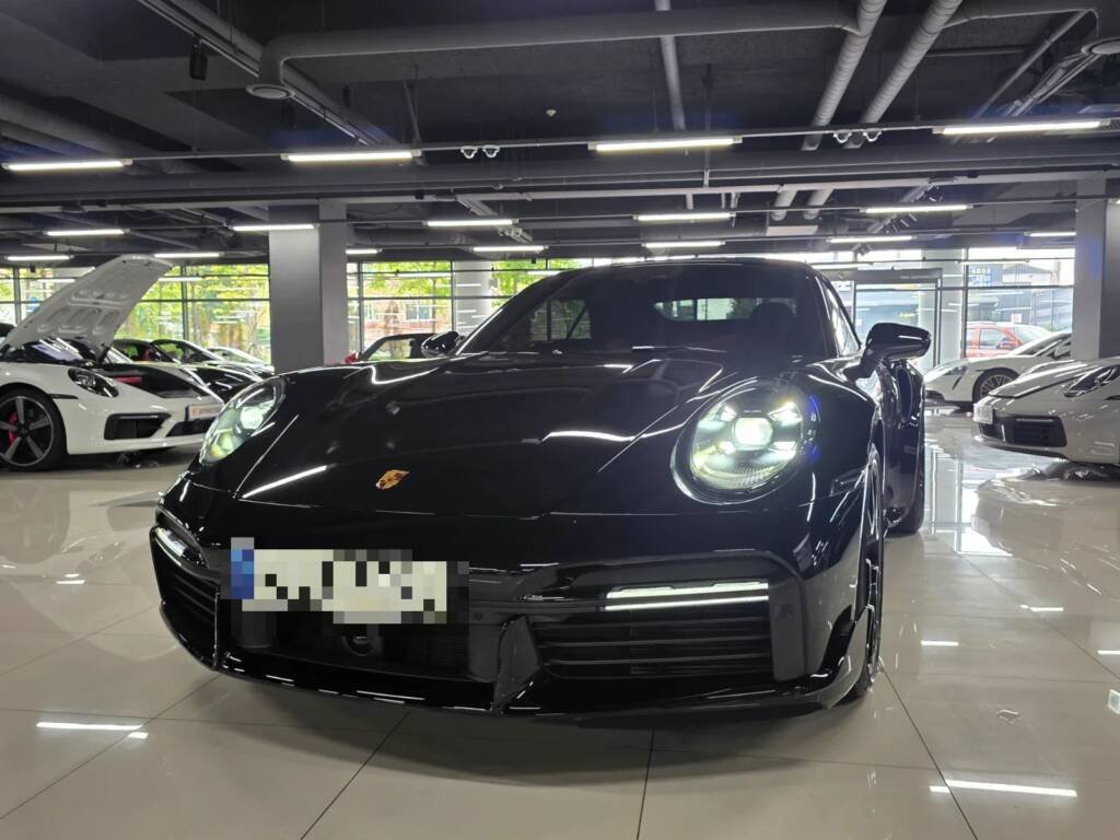 Porsche 911 Turbo S Cabriolet 992 2021