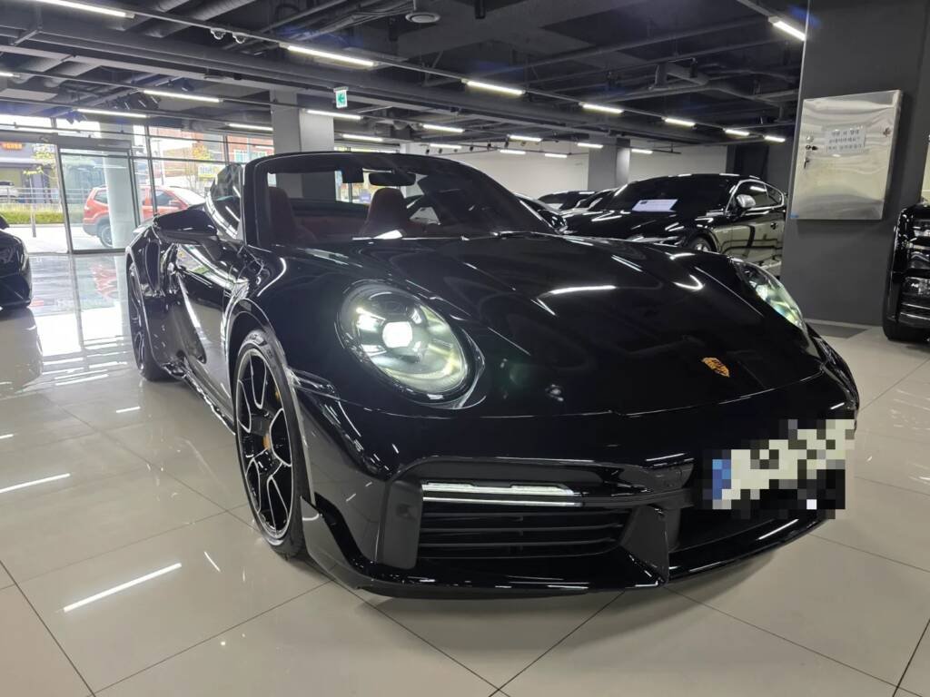 Porsche 911 Turbo S Cabriolet 992 2021