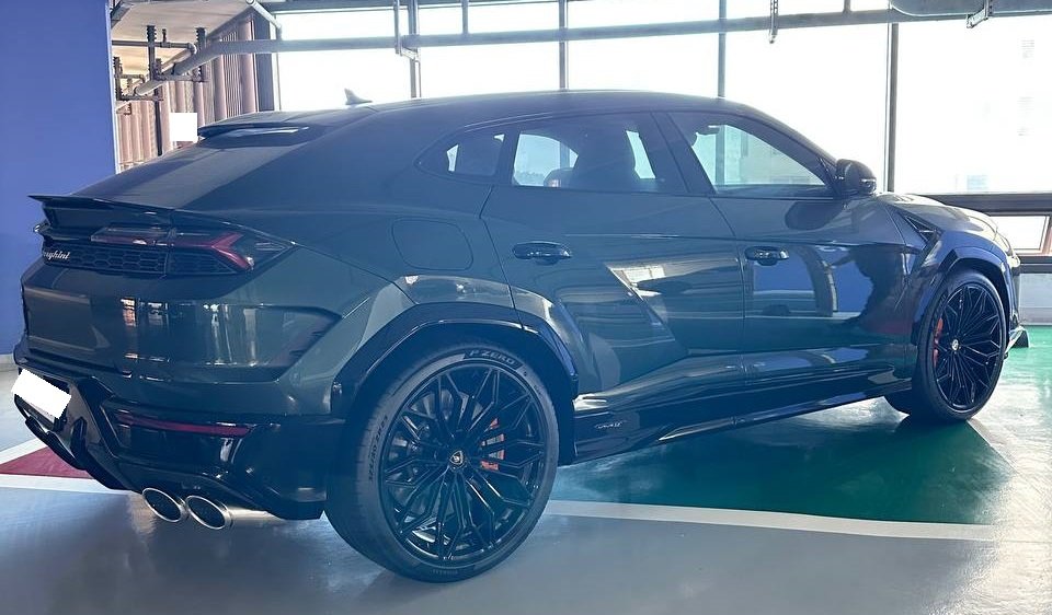 Lamborghini Urus 2026