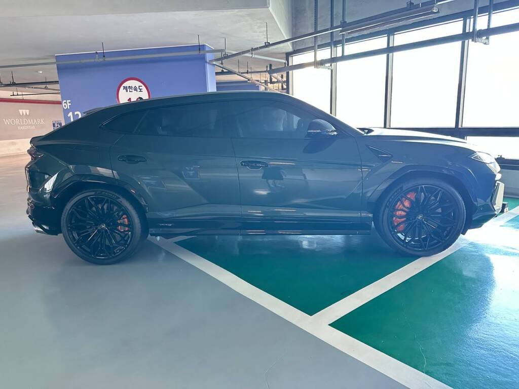 Lamborghini Urus 2026