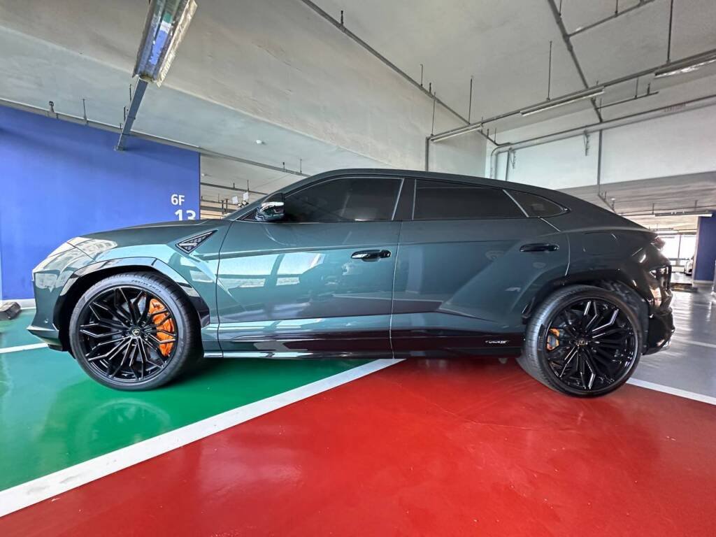 Lamborghini Urus 2026