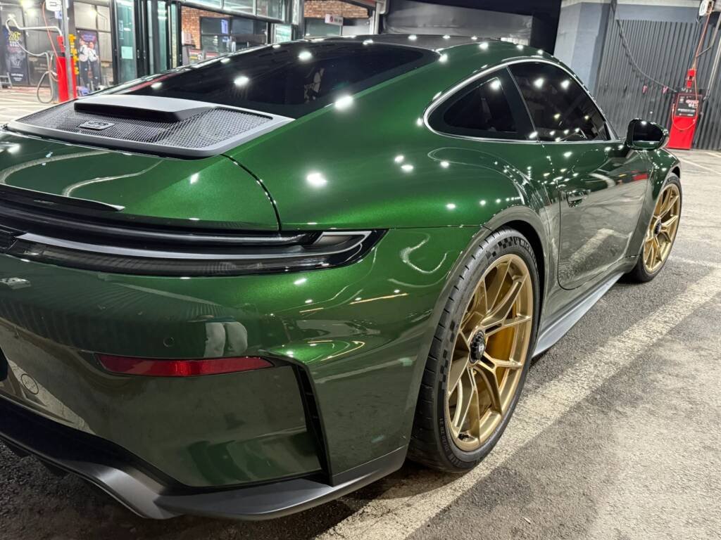 Porsche 911 GT3 Touring Package 2026