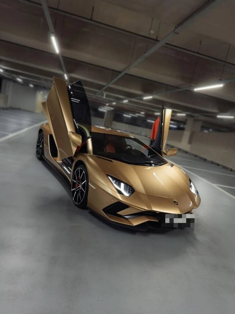 Lamborghini Aventador LP740-4 S 2018