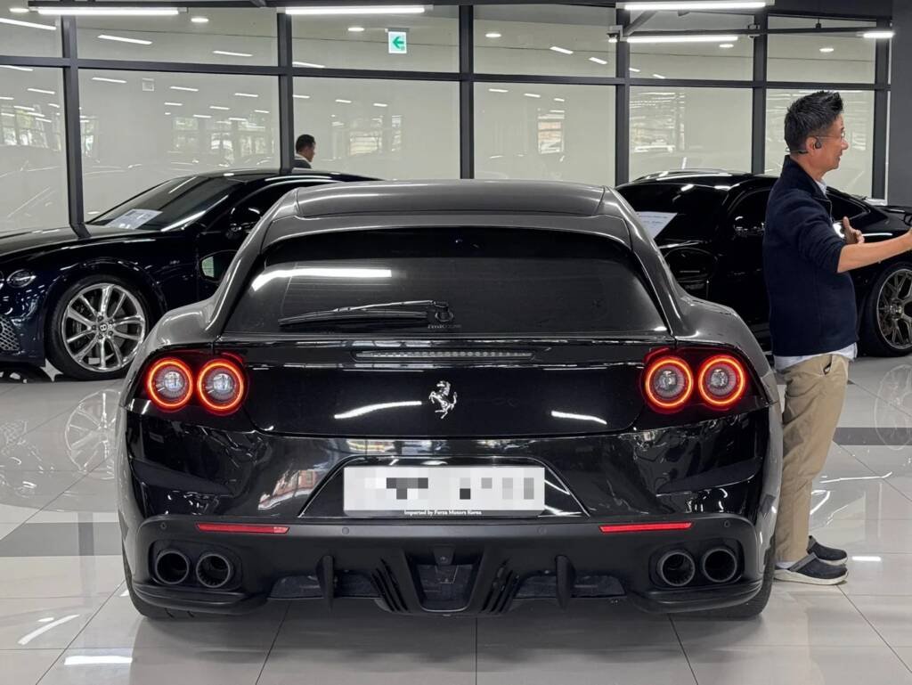 Ferrari GTC4Lusso T 3.9 V8 2020
