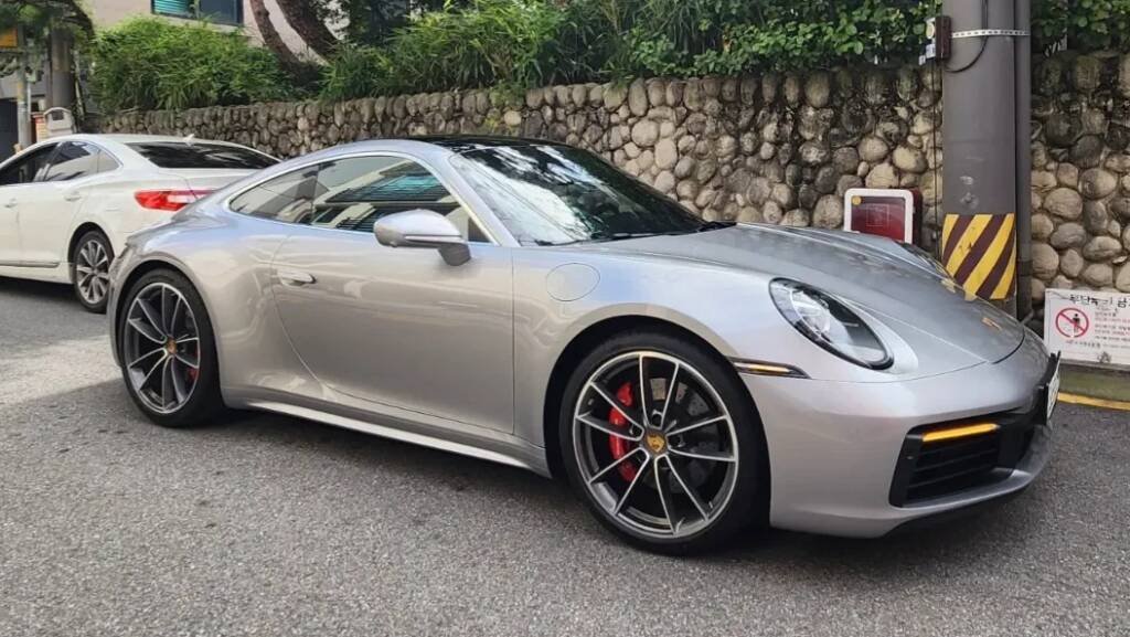 Porsche 911 Carrera 4S 2020