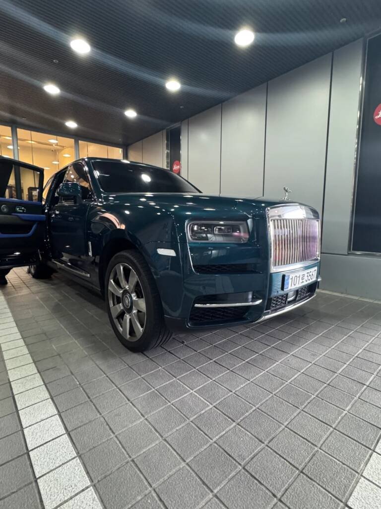 Rolls-Royce Cullinan 2024