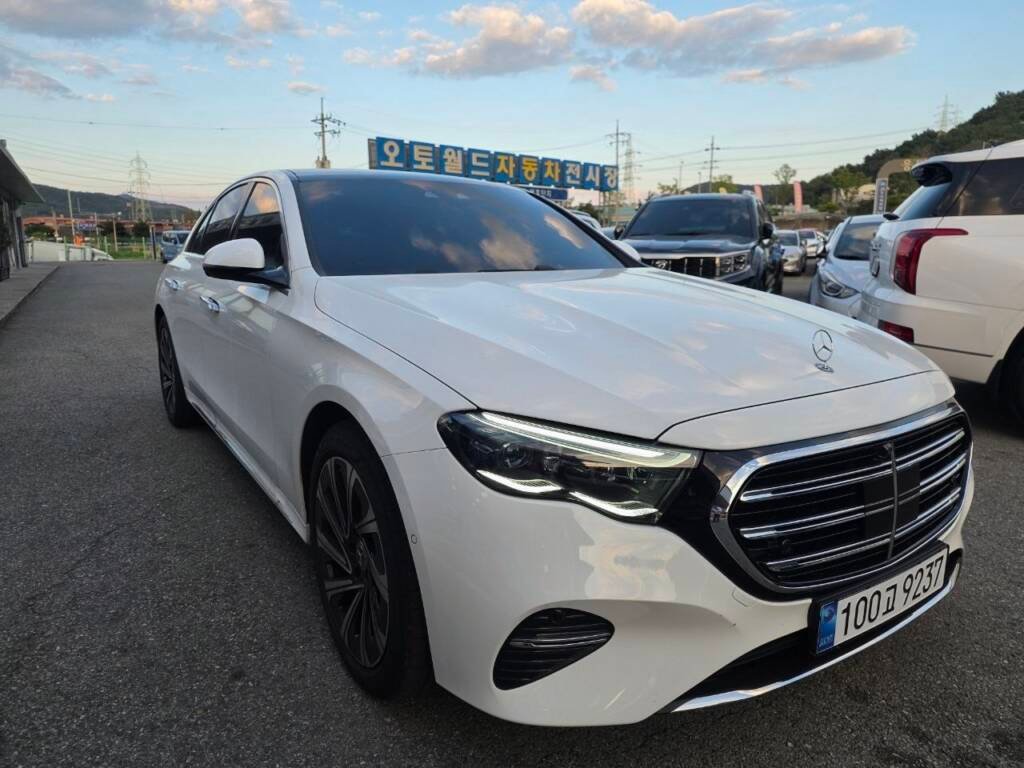 E300 4MATIC Exclusive 2026