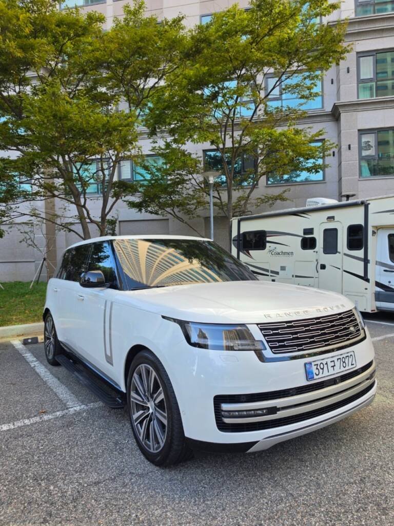 Range Rover P530 Autobiography LWB 2024