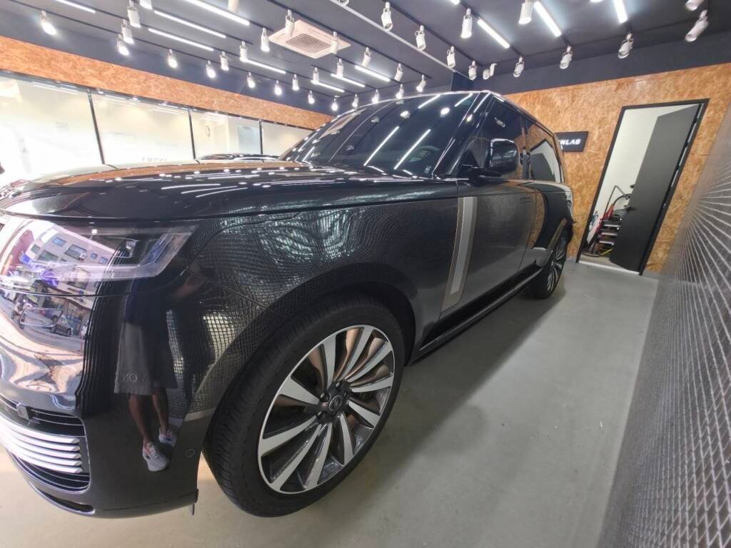 Range Rover P615 SV LWB 2025