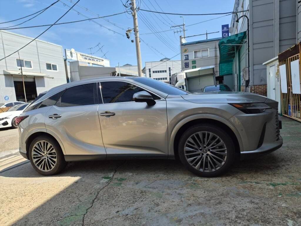 Lexus RX 350h Luxury 2025