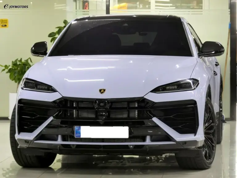 Lamborghini Urus SE 2025