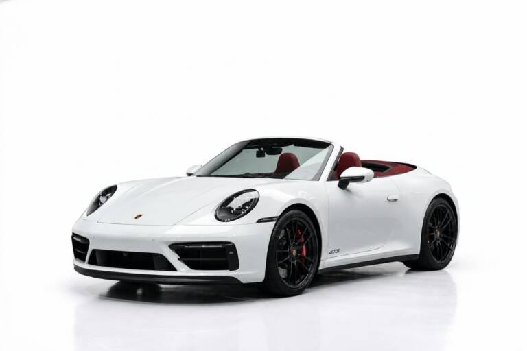 Porsche 911 Carrera 4 GTS Cabriolet 2025
