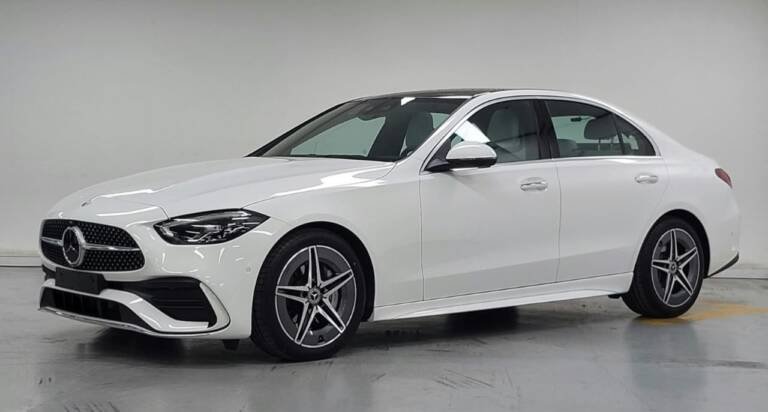 Mercedes-Benz C200 AMG Line 2026