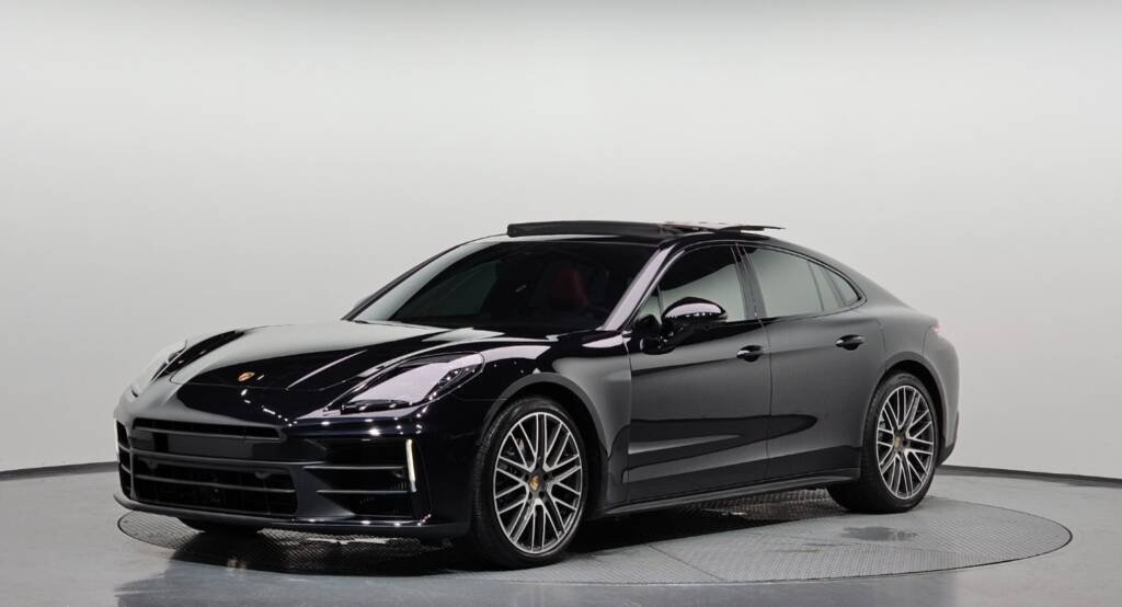 Porsche Panamera 2025