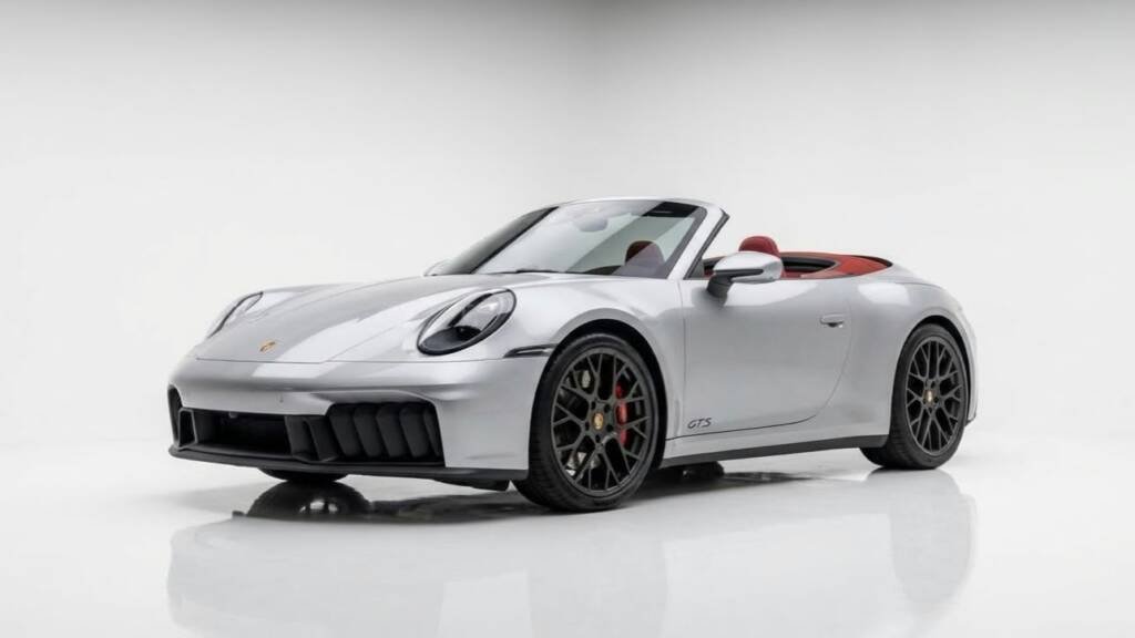 Porsche 911 Carrera 4 GTS Cabriolet 992 2025